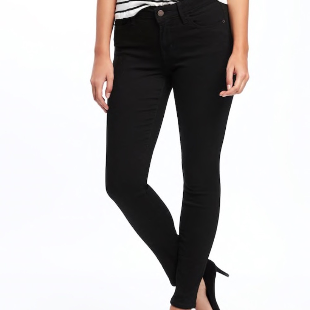 Old Navy Rockstar Midrise Skinny Jean